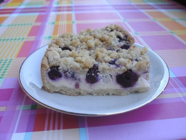 Rezept: Kirsch-Quark-Streuselkuchen Bild Nr. 2 Kirsch-Quark-Streuselkuchen - Rezept - Bild Nr. 2