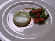 Törtchen v. d. Räucherforelle mit Dillgelee und Rucola- Tomatensalat - Rezept