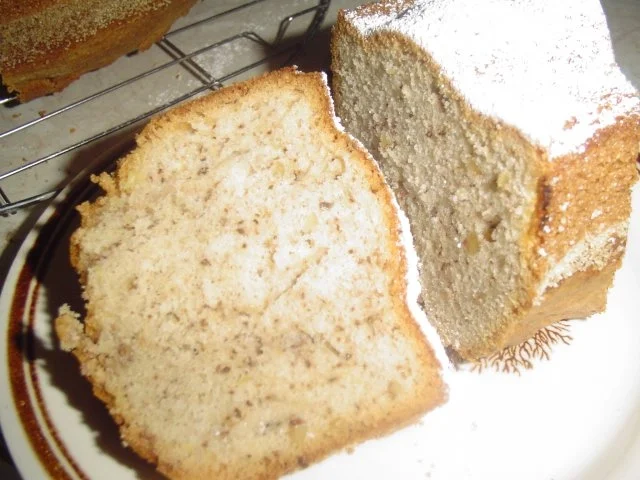 Rezept: Verfeinerter Eierlikörkuchen Verfeinerter Eierlikörkuchen - Rezept