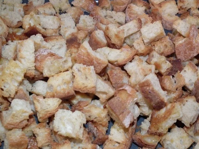 Rezept: Panzanella (Knuspriger Brotsalat) Bild Nr. 4 Panzanella (Knuspriger Brotsalat) - Rezept - Bild Nr. 4