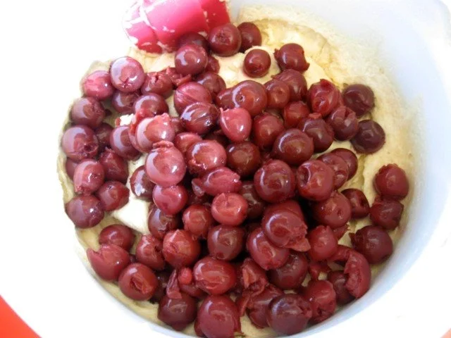 Trüffel - Mascarpone - Kirsch - Gugelhupf - Rezept - Bild Nr. 8