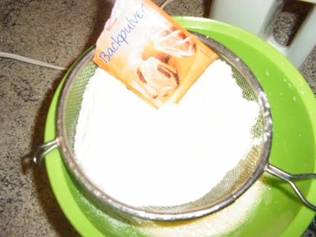 Rezept: Schokoladen-Joghurt -Kuchen Bild Nr. 6 Schokoladen-Joghurt -Kuchen - Rezept - Bild Nr. 6