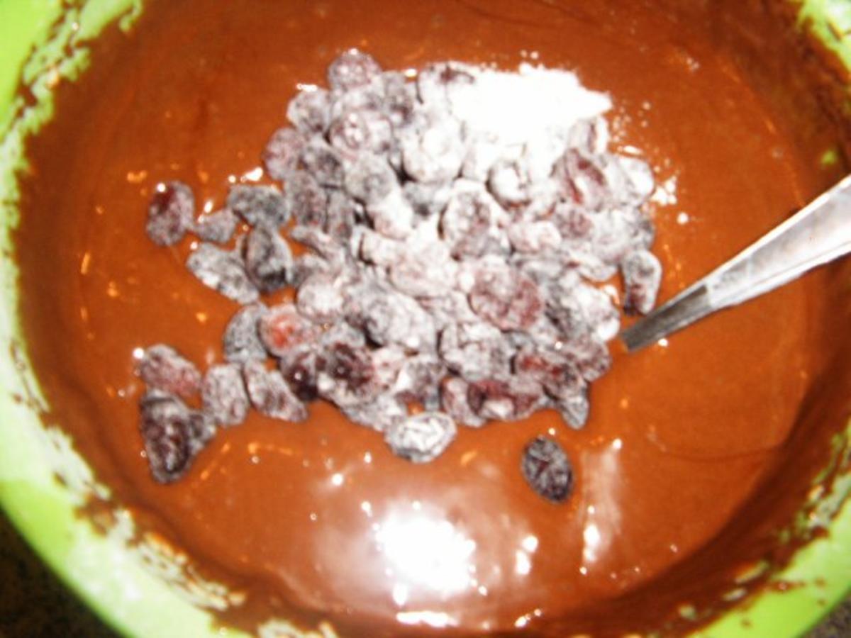 Schokoladen-Joghurt -Kuchen - Rezept - Bild Nr. 9