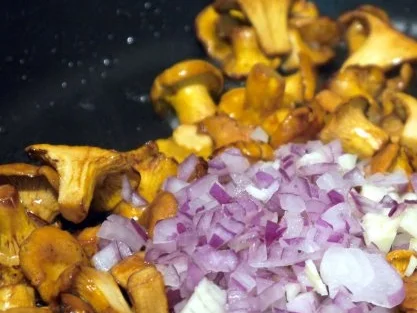 Spaghetti mit Rahmpfifferlingen - Rezept - Bild Nr. 9