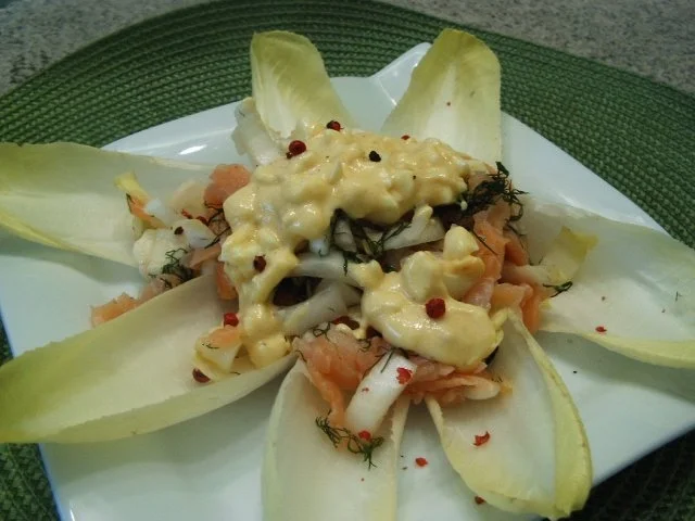Rezept: Chicoree-Lachs-Salat Chicoree-Lachs-Salat - Rezept