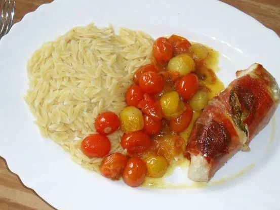 Rezept: Hähnchenbrustfilet in Seranoschinken Bild Nr. 2 Hähnchenbrustfilet in Seranoschinken - Rezept - Bild Nr. 2