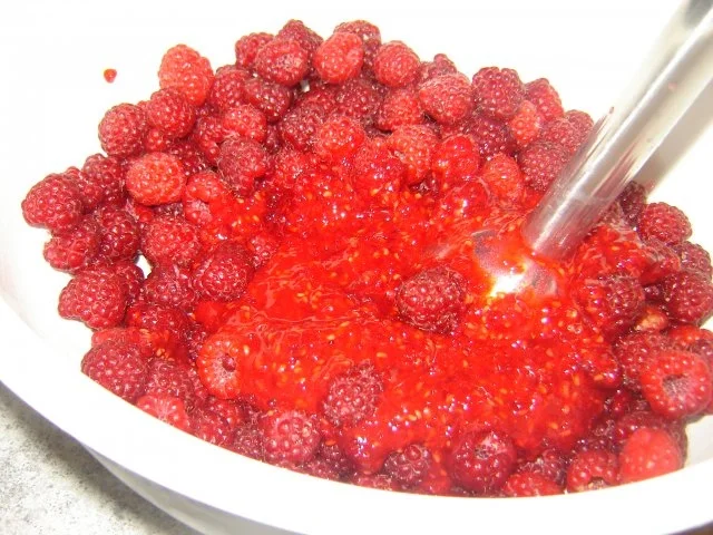 Rezept: Himbeer Konfitüre Bild Nr. 3 Himbeer Konfitüre - Rezept - Bild Nr. 3