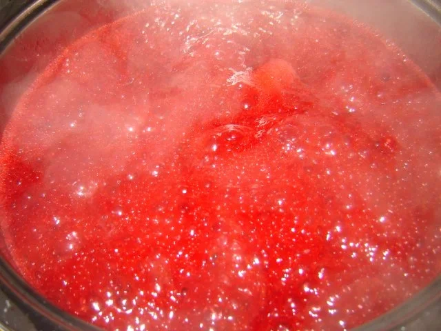 Rezept: Himbeer Konfitüre Bild Nr. 10 Himbeer Konfitüre - Rezept - Bild Nr. 10