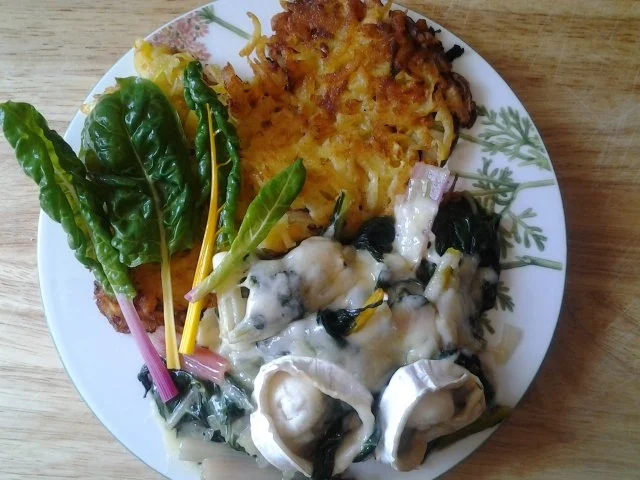 Mangold gratiniert zu Kartoffelrösti - Rezept