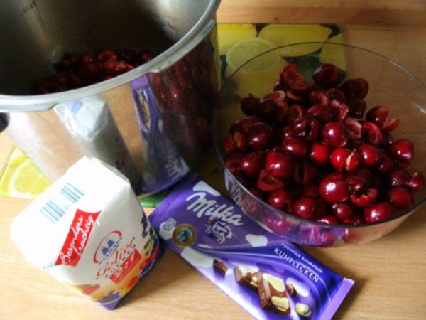 Kirsch Marmelade mit Schokolade - einfach - 60 kcal/100g
