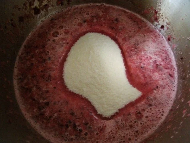 Kirsch - Marmelade mit Schokolade - Rezept - Bild Nr. 7