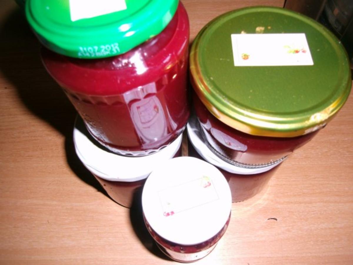 Kirsch Marmelade mit Schokolade - einfach - 60 kcal/100g