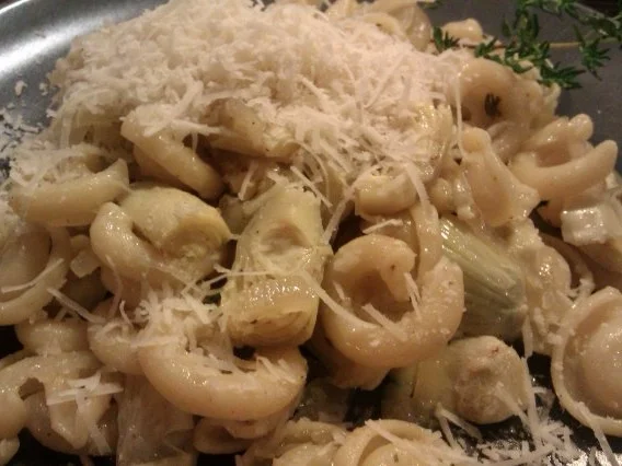 Volanti mit Artischocken in Weißwein-Sud - Rezept - Bild Nr. 3