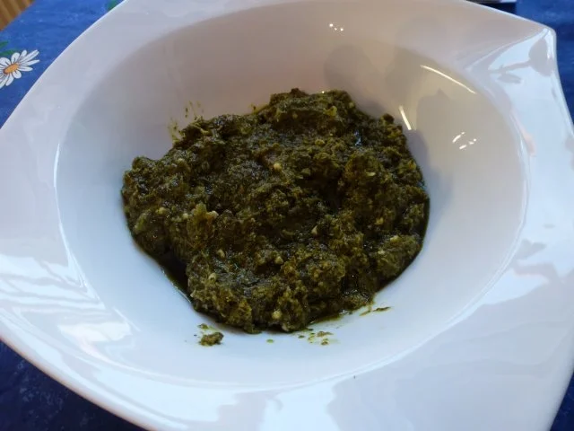 Ein wildes Kräuter-Pesto - Rezept - Bild Nr. 2