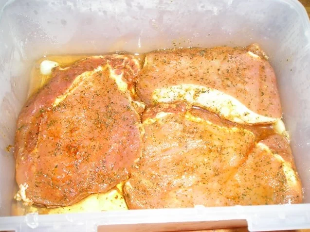 Rezept: marinierte Koteletts die eigentlich auf den Grill sollten Bild Nr. 2 marinierte Koteletts die eigentlich auf den Grill sollten - Rezept - Bild Nr. 2