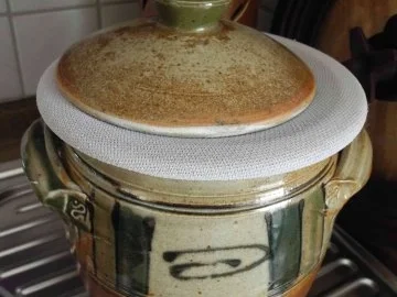 Rezept: Essig selber machen : Rotwein-Essig-Experiment Bild Nr. 4 Essig selber machen : Rotwein-Essig-Experiment - Rezept - Bild Nr. 4