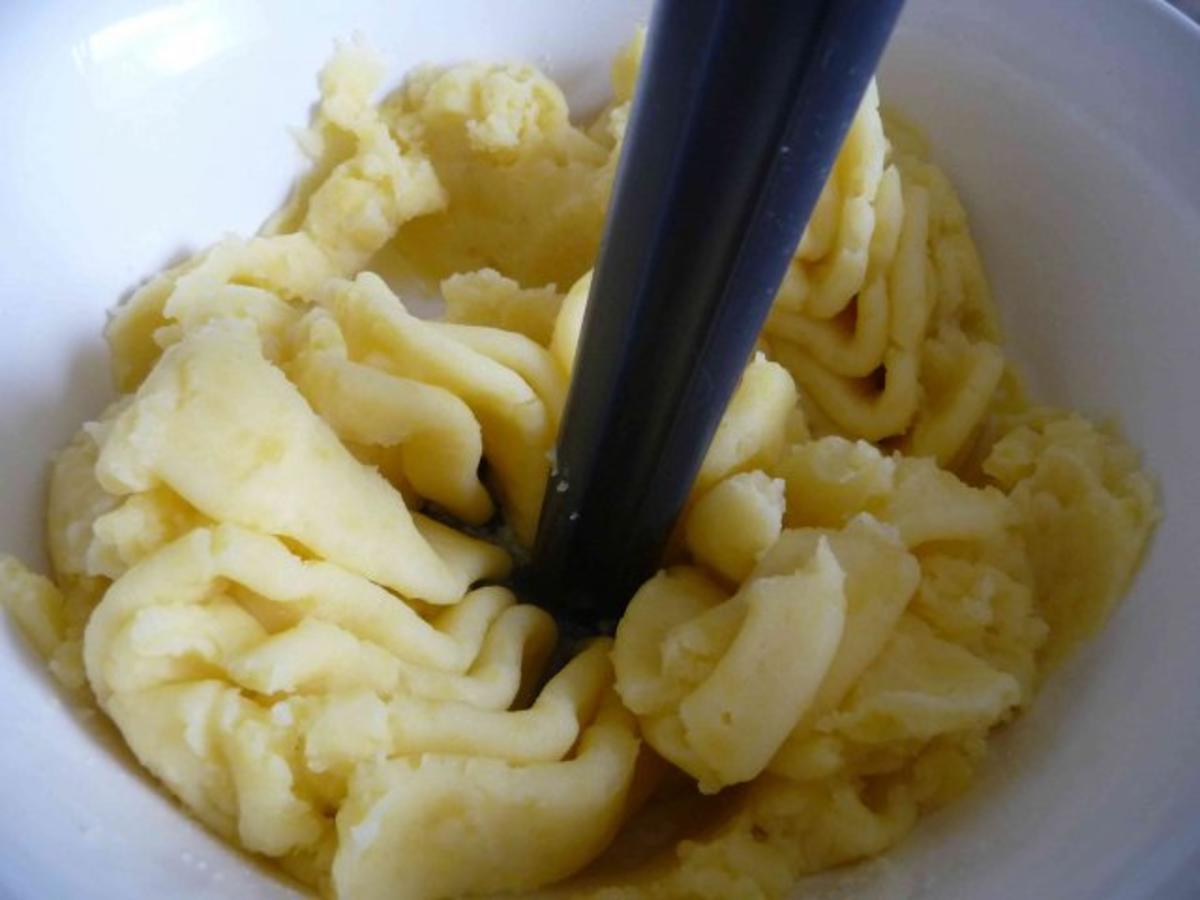 Kartoffel - Blumenkohl - Stampf mit gebratenen Würstchen - Rezept - Bild Nr. 6