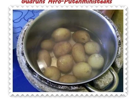 Geflügel: Afro-Putenministeaks mit überbackenen Blumenkohl - Rezept - Bild Nr. 7