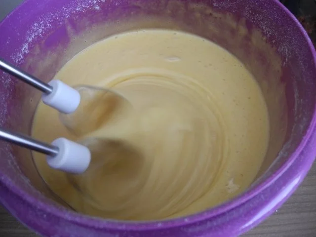 Rezept: Süße Mahlzeit : Eierpfannkuchen mit Kirschen Bild Nr. 4 Süße Mahlzeit : Eierpfannkuchen mit Kirschen - Rezept - Bild Nr. 4