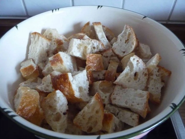 Kräuterbällchen mit gehobeltem Parmesan - Rezept