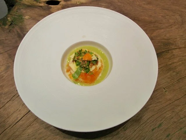 Dialog von der Kartoffel mit Grapefruit, Senfkaramell und Spargelsaft - Rezept