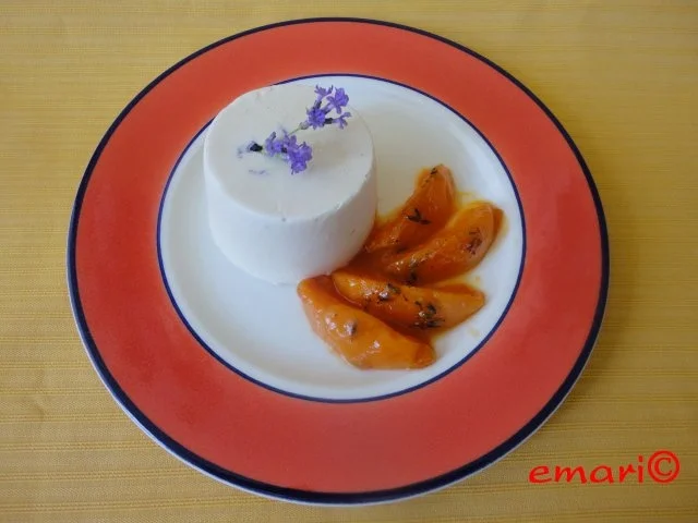 Lavendel Eis mit flambierten Lavendel Marillen - Rezept - Bild Nr. 2