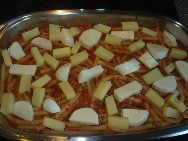 Rezept: Käsiger Makkaroniauflauf Bild Nr. 7 Käsiger Makkaroniauflauf - Rezept - Bild Nr. 7