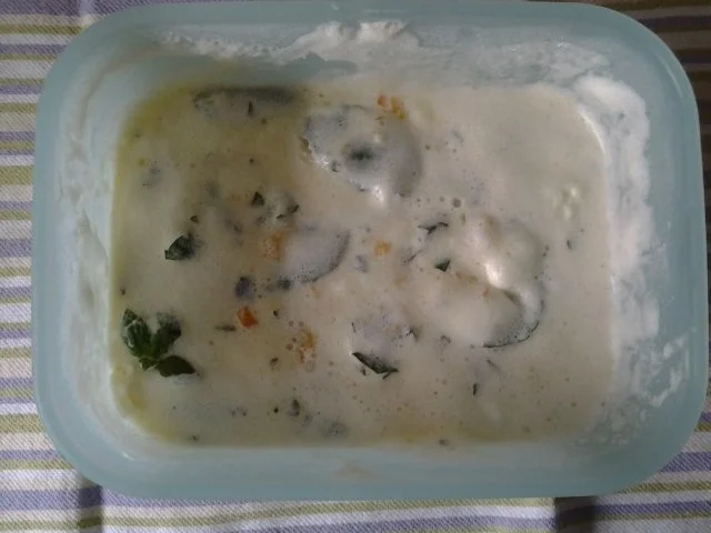 Aprikose- Zitronenmelisse- Eis - Rezept - Bild Nr. 2