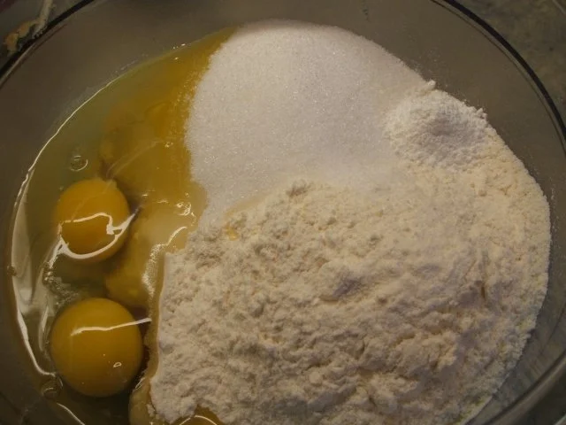 Backen: Nougatmuffins mit weißen Johannisbeeren - Rezept - Bild Nr. 4