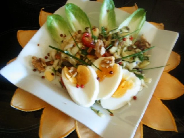 Fruchtiger Chicoreesalat - Rezept - Bild Nr. 2