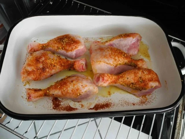 Geflügel : Bunte Gemüsepfanne mit Hähnchenschenkel - Rezept - Bild Nr. 3