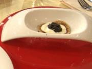 Blinis mit Schmand und Kaviar - Rezept
