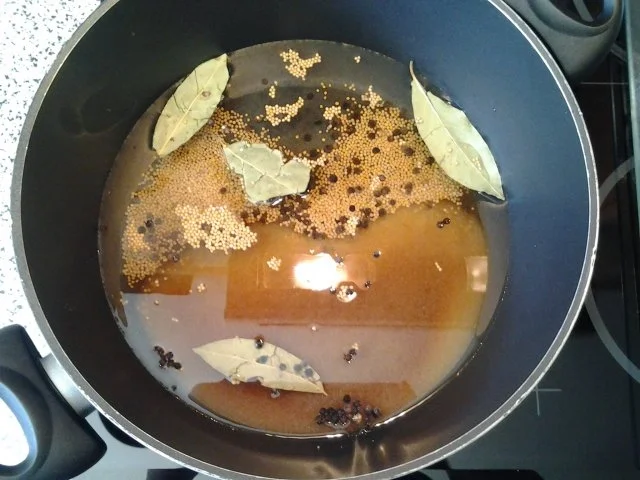 Bratheringe schwedische Art ( Stekt Strömming) - Rezept - Bild Nr. 6