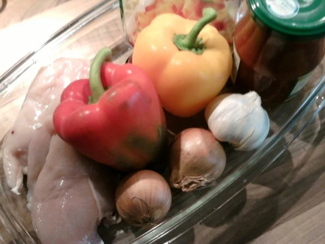 "Hähnchen-Tomate-Paprika-Auflauf" alla Trapper - Rezept - Bild Nr. 2