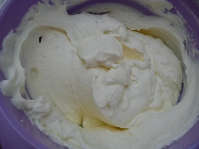 Rezept: Holländische Kirschtorte 12 Stücke Bild Nr. 6 Holländische Kirschtorte 12 Stücke - Rezept - Bild Nr. 6