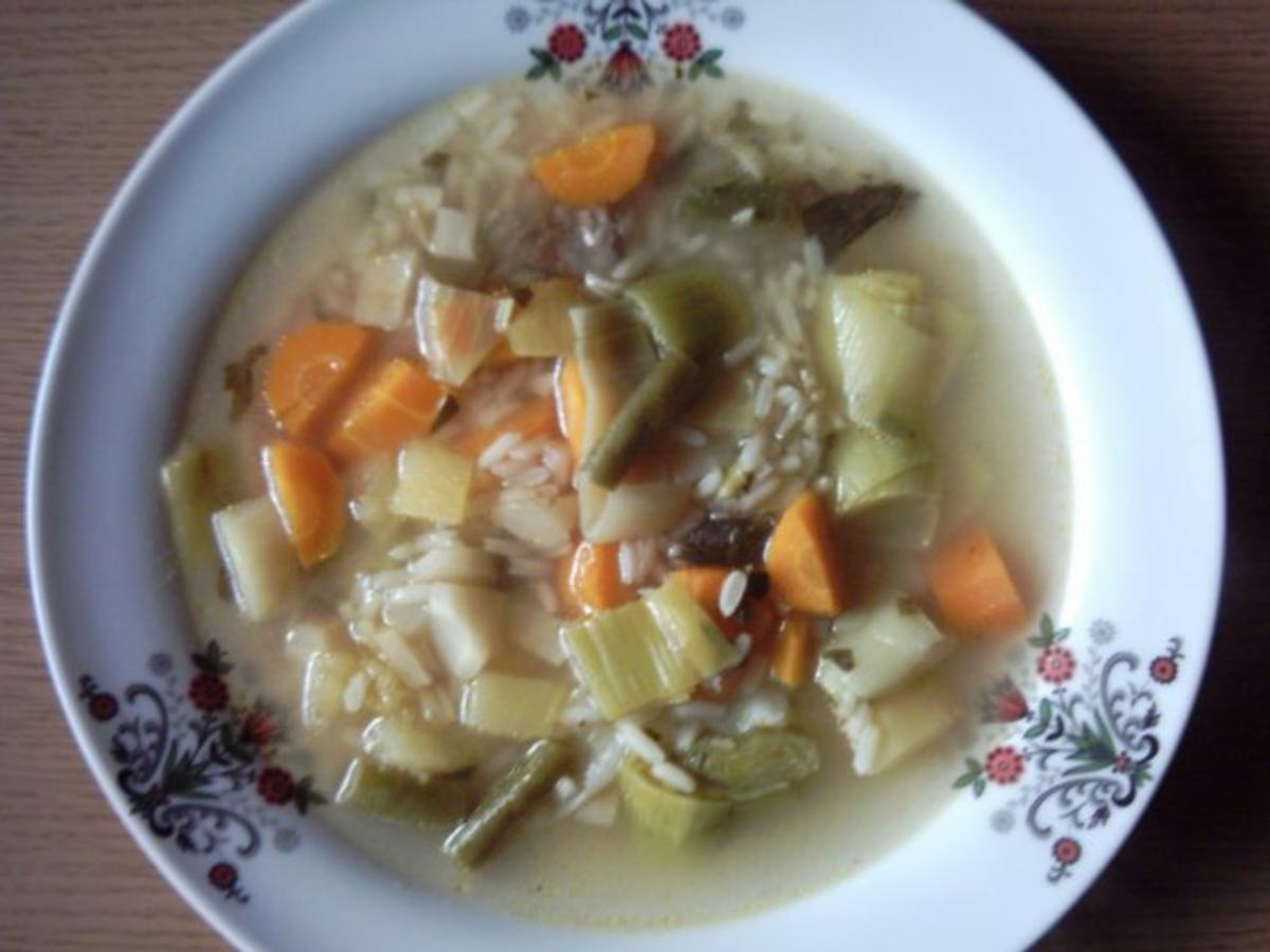 Bilder für Gemüsesuppe aus der Türkei - Sebze Corbasi - Rezept