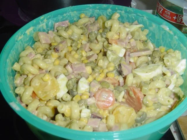 Rezept: Nudelsalat Bild Nr. 6 Nudelsalat - Rezept - Bild Nr. 6