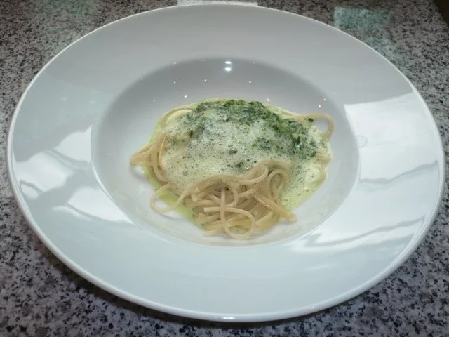 Rezept: Dinkelspaghetti mit Kräuterschaum Dinkelspaghetti mit Kräuterschaum - Rezept