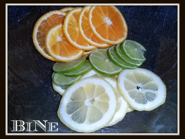 Rezept: BiNe` S SOMMERLICHE ZITRUSLIMONADE Bild Nr. 3 BiNe` S SOMMERLICHE ZITRUSLIMONADE - Rezept - Bild Nr. 3