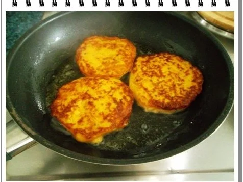 Kohlrabi-Möhre Puffer mit Baby Möhren und Kartoffelbällchen dazu - Rezept - Bild Nr. 15