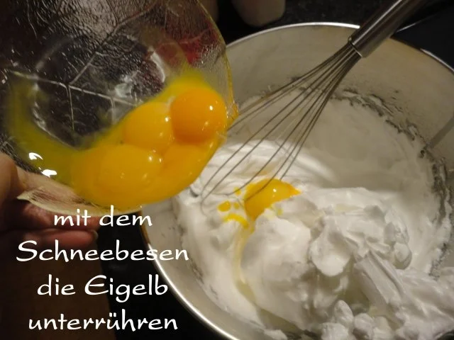 cremige Johannisbeer / Ribisel Würfel - Rezept - Bild Nr. 5