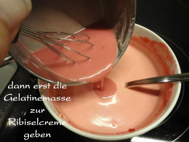 cremige Johannisbeer / Ribisel Würfel - Rezept - Bild Nr. 13