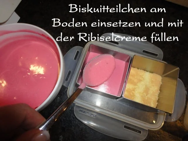 cremige Johannisbeer / Ribisel Würfel - Rezept - Bild Nr. 14