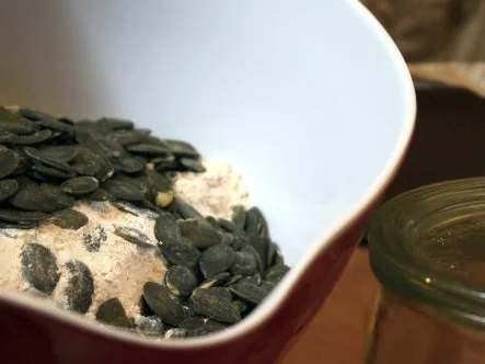 Rucki-Zucki Dinkelvollkornbrot mit Kürbiskernen - Rezept - Bild Nr. 3