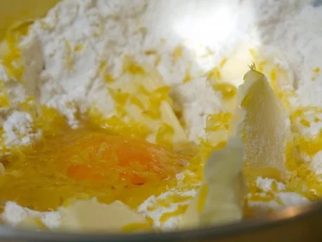 Erdbeer-Tonka-Törtchen - Rezept - Bild Nr. 3