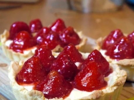 Erdbeer-Tonka-Törtchen - Rezept - Bild Nr. 18