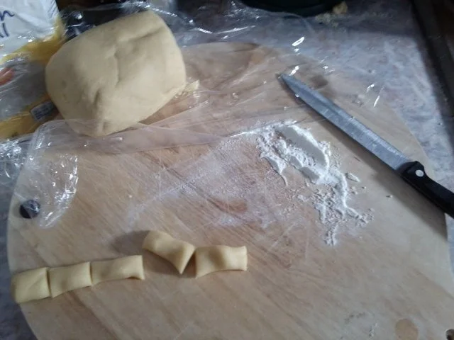 Rezept: Vanillekipferl einfach und gut Bild Nr. 2 Vanillekipferl einfach und gut - Rezept - Bild Nr. 2