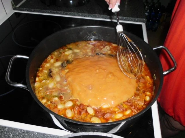 Omis Dicke Bohneneintopf aus Siebenbürgen - Rezept - Bild Nr. 16