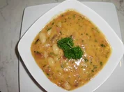 Rezept: Omis Dicke Bohneneintopf aus Siebenbürgen Omis Dicke Bohneneintopf aus Siebenbürgen - Rezept