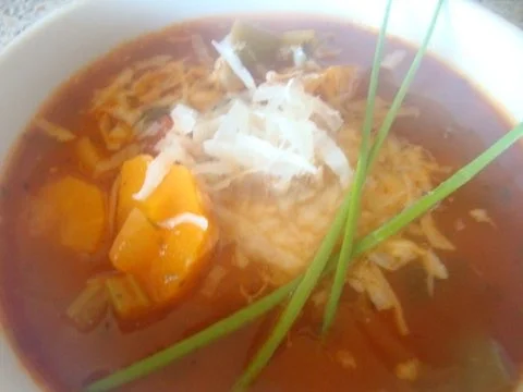 leichte Gemüsesuppe auf Tomatenbasis - Rezept - Bild Nr. 2